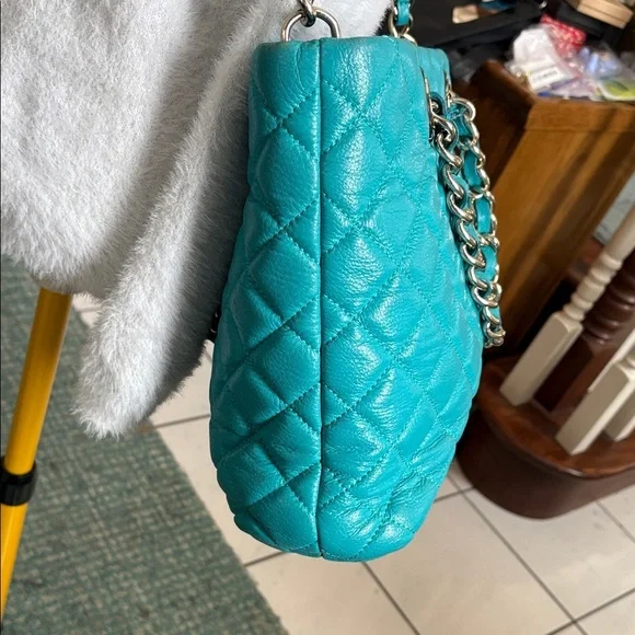 Kate Spade  satchel Crossbody bag Quilted leather Turquoise braided Chain Strap - Picture 5 of 16